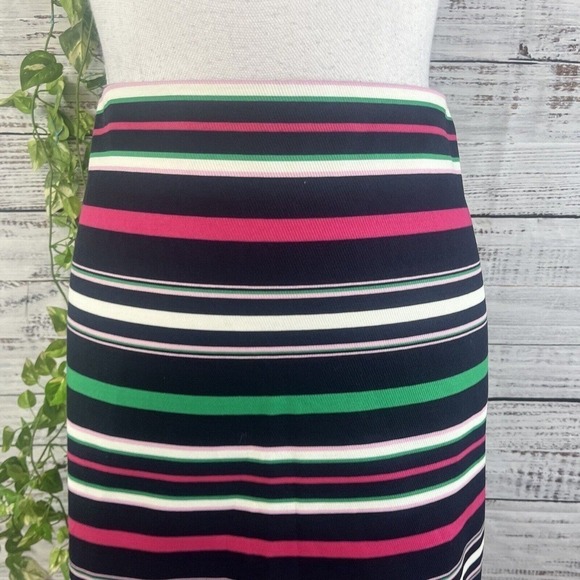 Talbots Skirt size 10 Petite Navy Blue Pink Striped Knee A Line Stretch Modest - Picture 4 of 11